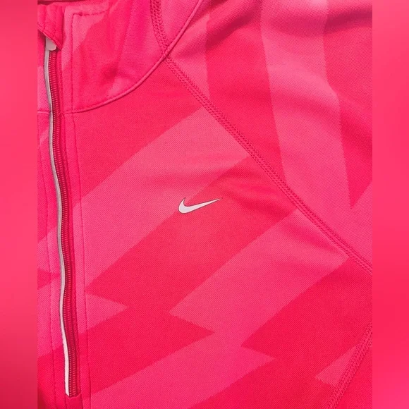 Nike Dri-FIT long sleeve quarter zip running jacket size small in hot pink - Picture 10 of 15